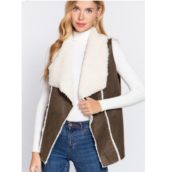 WEAR A HUG Long Sherpa lined open Lapel Cozy VEST Medium New - Picture 1 of 7